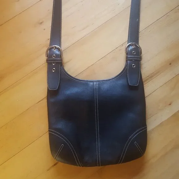 Black Coach Messenger Bag - Picture 1 of 3